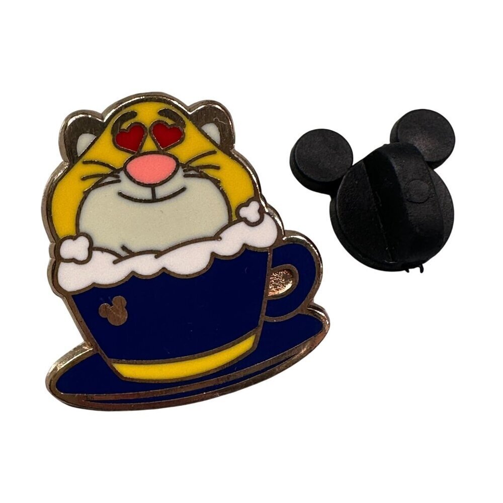 Disney Benjamin Clawhauser Zootopia Latte Mug Trading Pin Shanghai Badge
